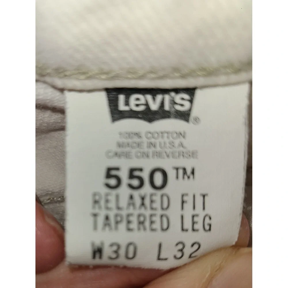 VTG Levis 550 White Jeans Womens Relaxed Tapered Leg High Rise Zip Fly 90s 30x32